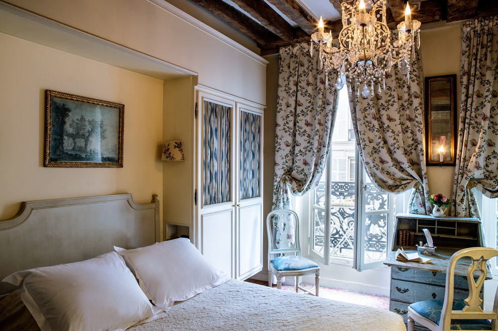 Hotel Caron De Beaumarchais Parigi Esterno foto